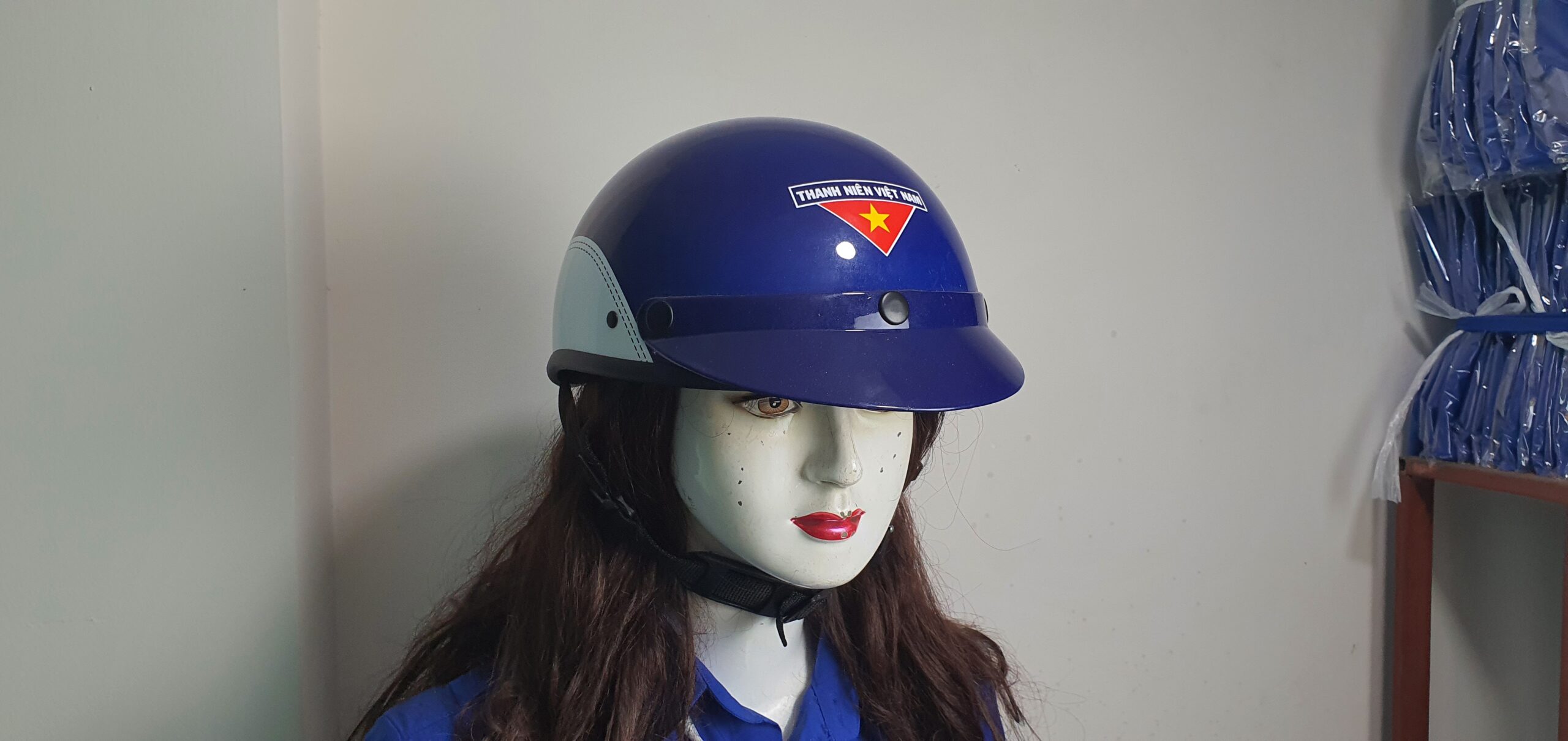 nón bảo hiểm Đoàn